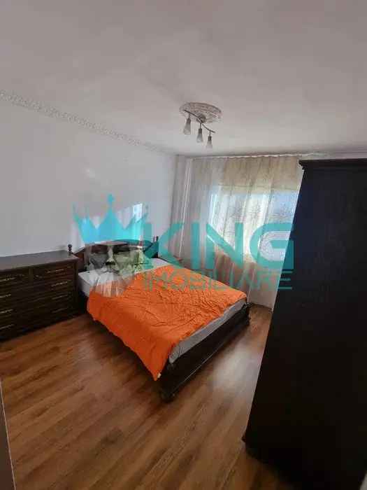 Inchiriere apartamente 3 camere decomandat pe Bdul Republicii