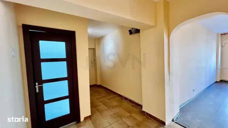 Apartament 4 camere decomandat Mosilor Eminescu