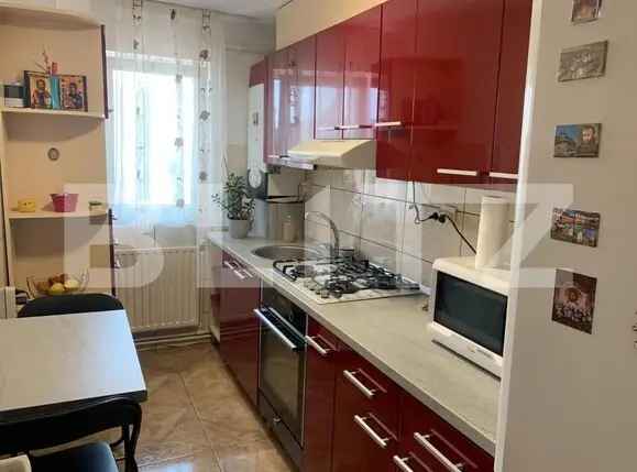 Apartament 2 camere,decomandat, 52mp,balcon, zona Sud