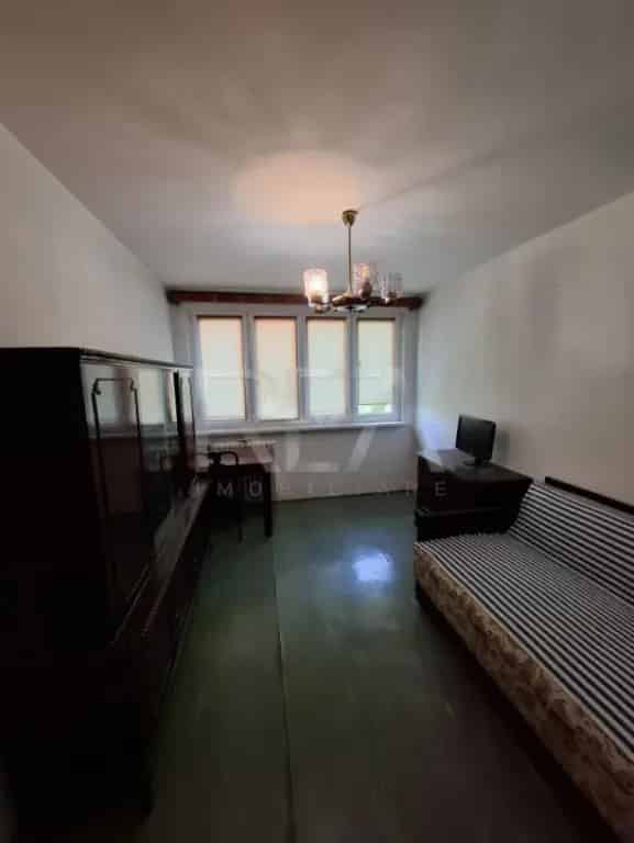 Apartament 3 camere decomandat Drumul Taberei