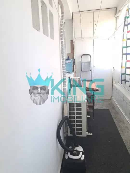 Vânzare apartament 3 camere Baba Novac București, mobilat și utilat