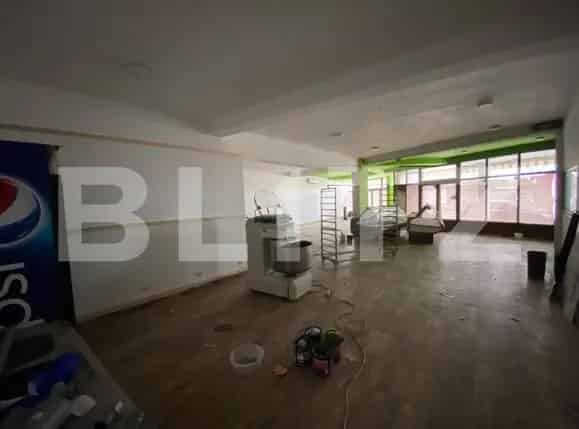 Spatiu Comercial 446 mp Teren 1307 mp Romanesti Rate