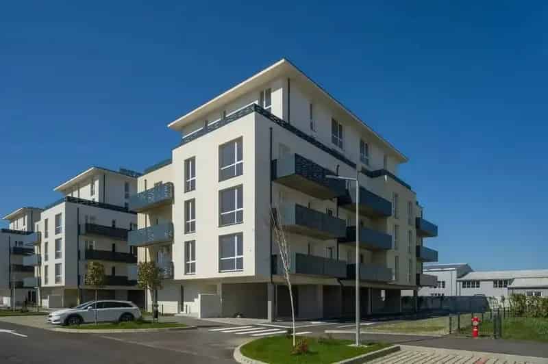 Apartament 4 Camere cu Gradina Buftea