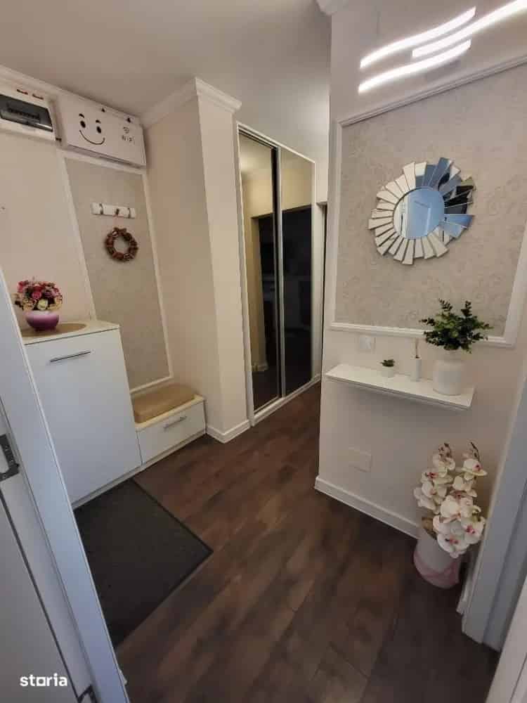 Apartament 3 camere, 1 Mai, Ciuperca (Helin)