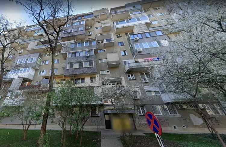 Cumparare apartamente 2 camere Bucuresti cu dependinte si lift