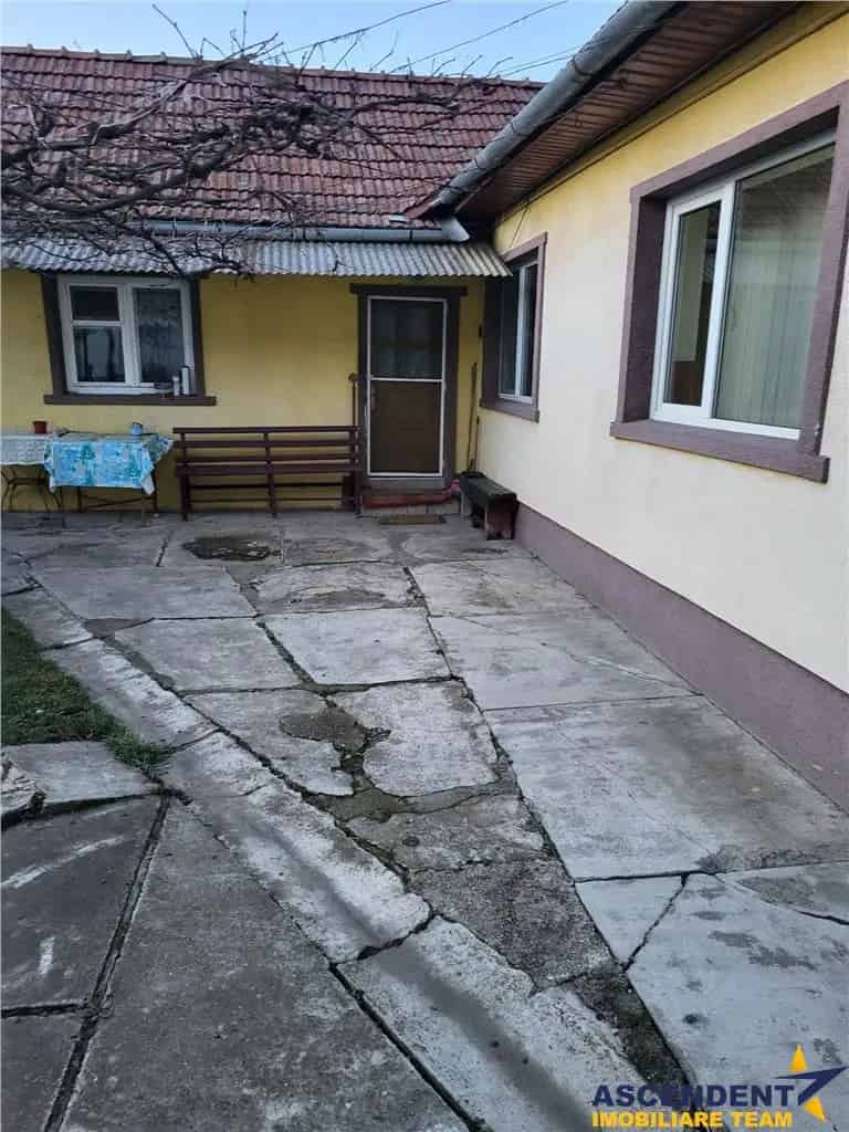 Casa 3 camere Cristian Brasov