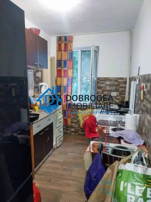 Apartament 2 camere GarII Etaj 2 Semidecomandat
