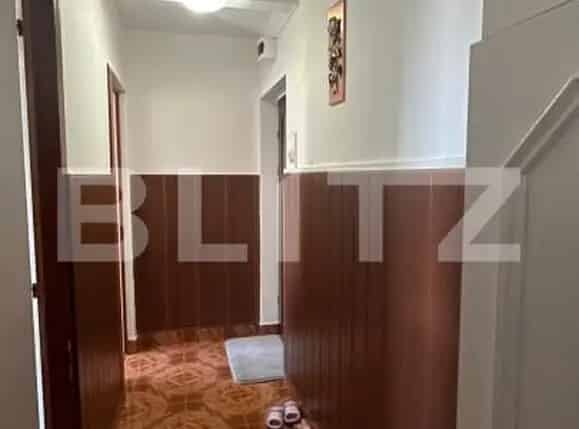 Apartament 2 camere semidecomandat Tiglari