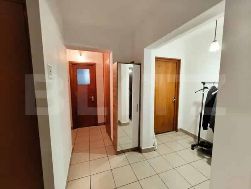 Apartament 3 camere decomandat 59mp utili Ploiesti