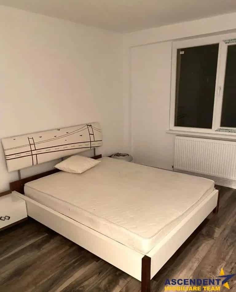 Apartament 3 camere Grivitei Brasov