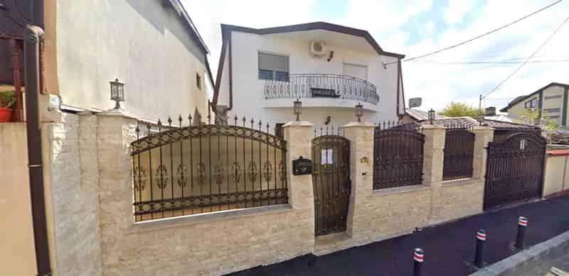 Vila S+P+E 107mp cu teren 238 50mp Sector 2 Bucuresti