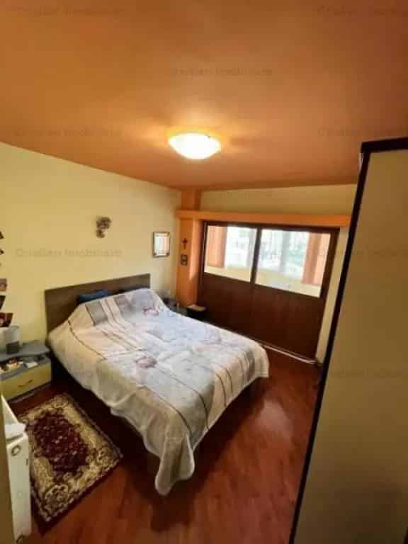 Apartament 3 Camere Tineretului 88mp Etaj 1 Decomandat