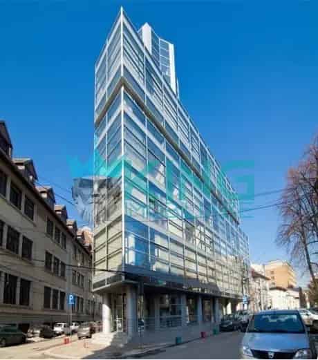 Spatiu Comercial 325mp de Inchiriat - Parter - 2 Intrari - Parcare