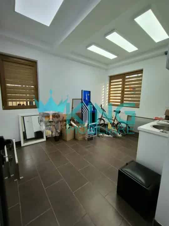 Inchiriere spatiu birouri Aparatorii Patriei Bucuresti, 145 mp, renovat