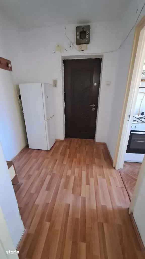 Apartament de vanzare cu 2 camere in zona Vivo