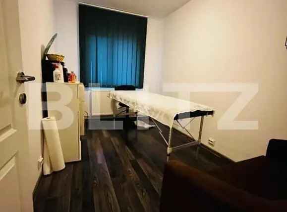 Apartament 3 camere,60mp,Micro 12