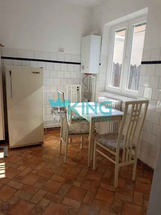 Apartament 3 Camere In Vila | 100m2  | Centrala Proprie