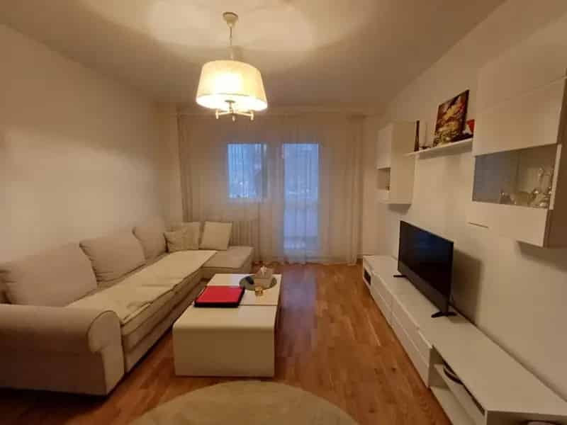 Apartament 2 camere decomandat renovat Arcu Iasi