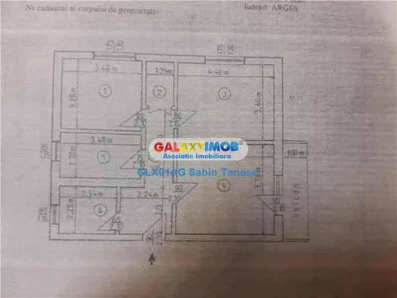 Apartament 3 camere Ultracentral Etaj 1 De Vanzare