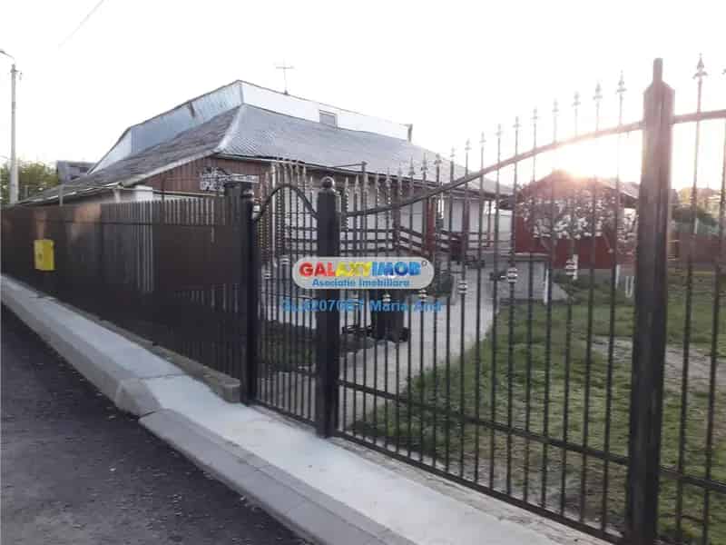 Casa 4 camere zona Ion Creanga Botosani