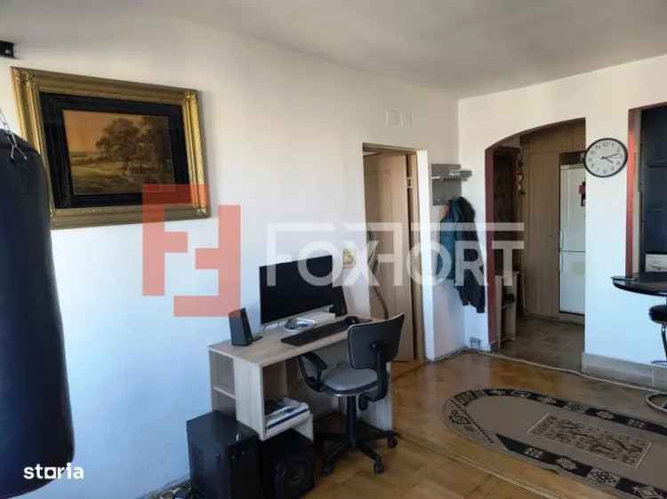 Apartament de vanzare cu 3 camere in Sagului