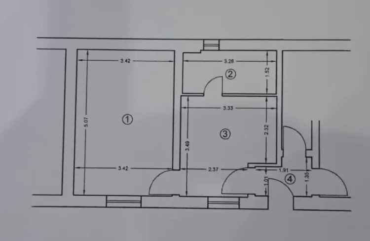 Vanzare garsoniera 32mp cu curte in zona Metrou Tineretului