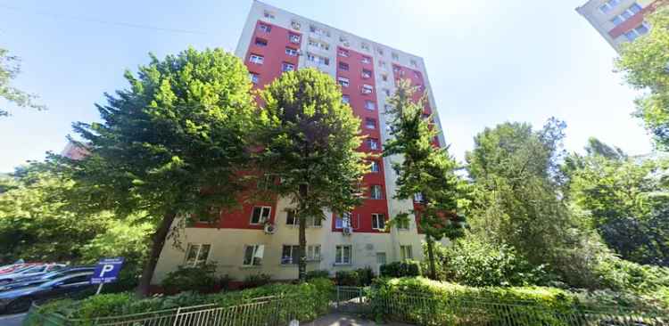 Apartament de vânzare 3 camere București cu lift în zona Rahova