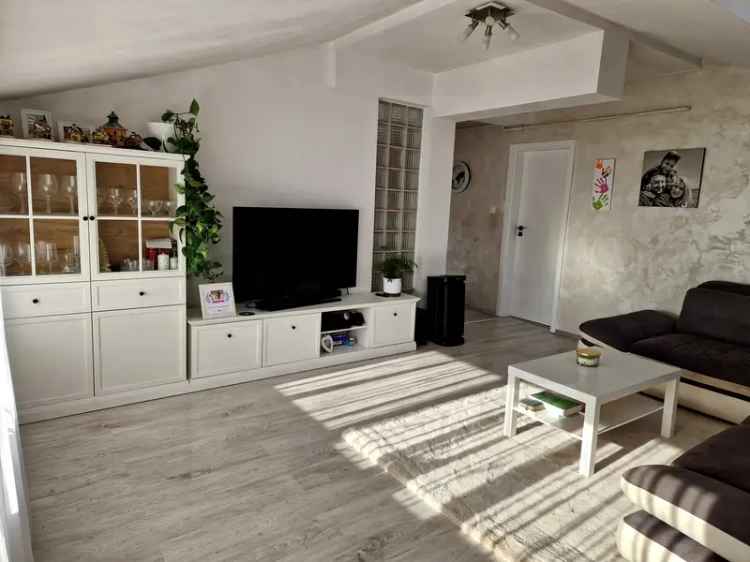 Vanzare apartament 3 camere in Sibiu cu loc de parcare si confort deosebit