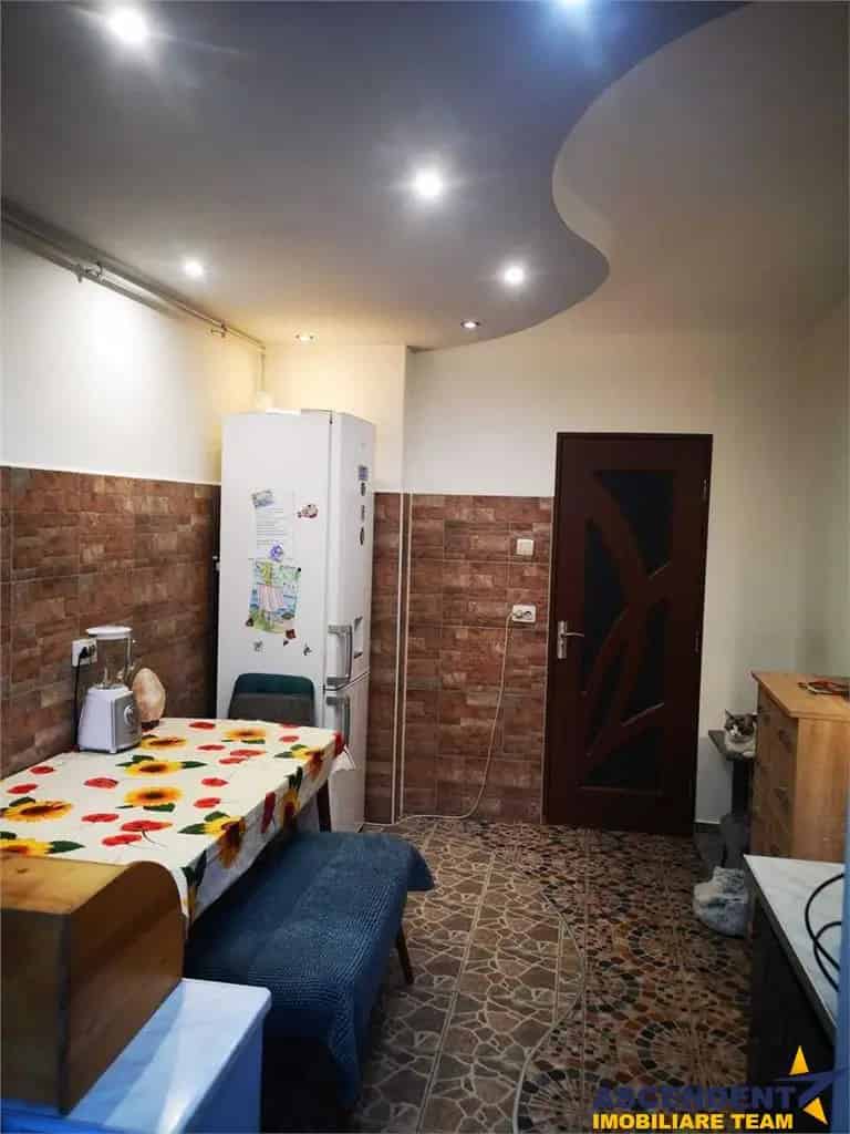 Apartament 3 camere Grivitei Brasov
