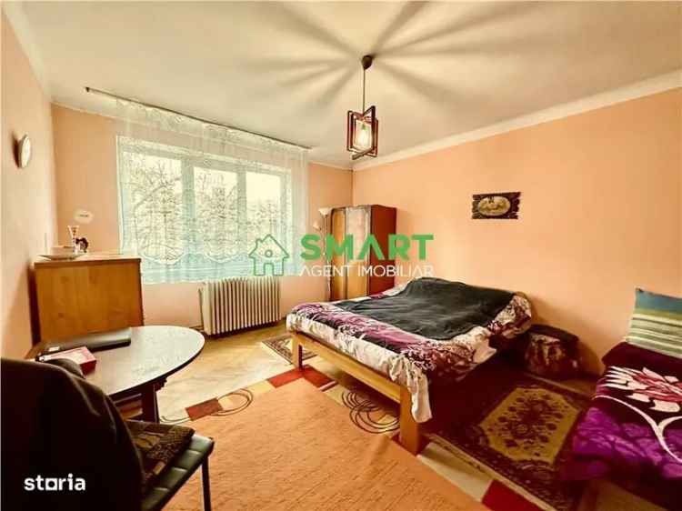 Vânzare apartament cu 2 camere în Arad, zona Ultracentral cu boxe