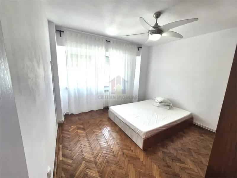 Apartament 2 Camere Etaj Intermediar Mobilat Utilat