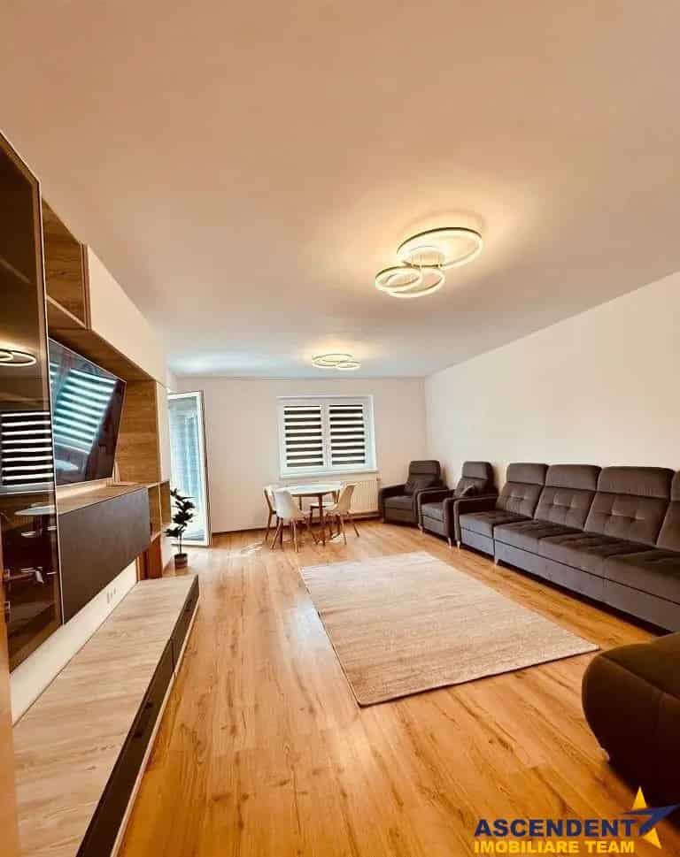 Apartament 2 Camere Terasa Parcare Boxa Zona Linistita