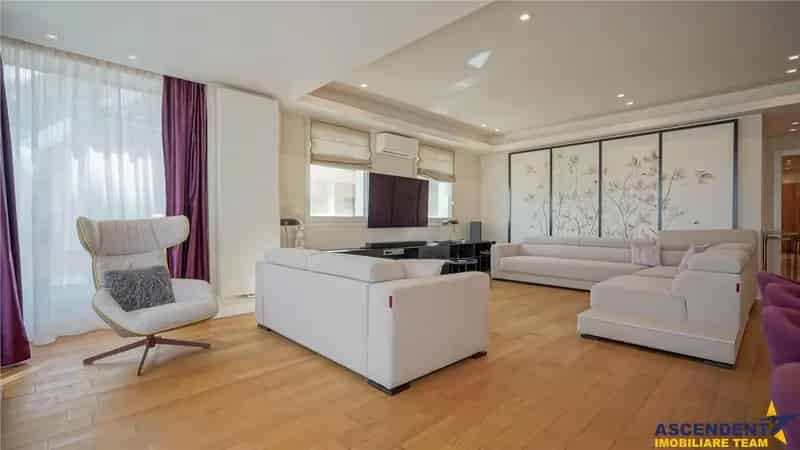 Apartament 4 Camere Drumul Poienii Brasov Complex Securizat