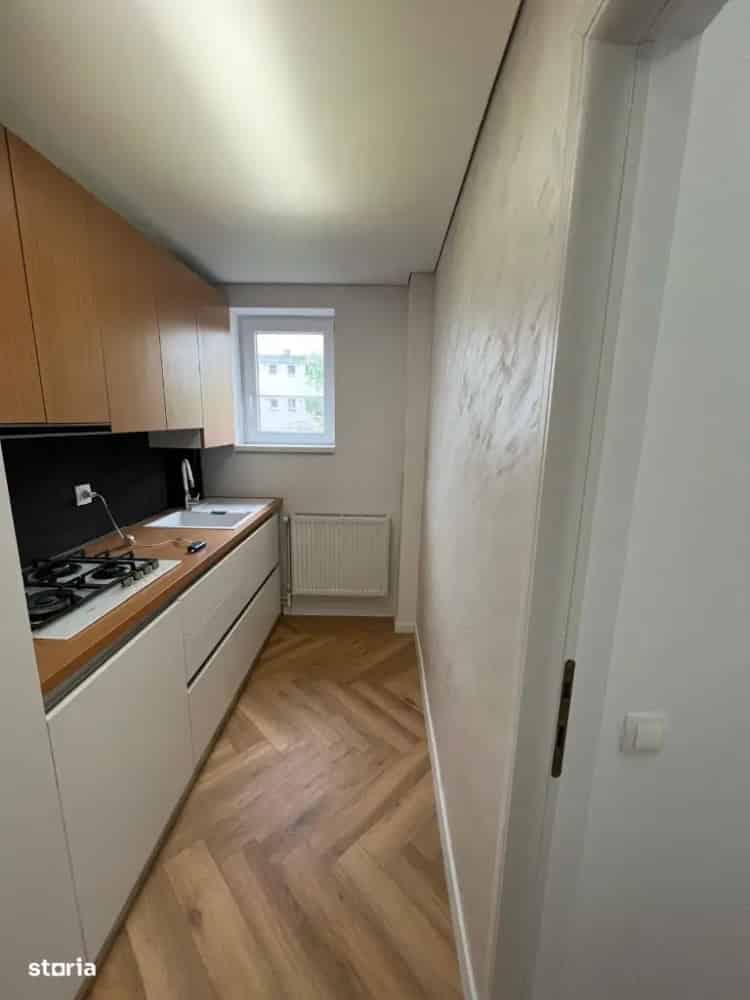 Vanzare apartament cu 2 camere in centru la P-uri, complet, investitie