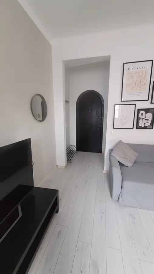 Apartament aproape de Teatrul National si Piata Unirii