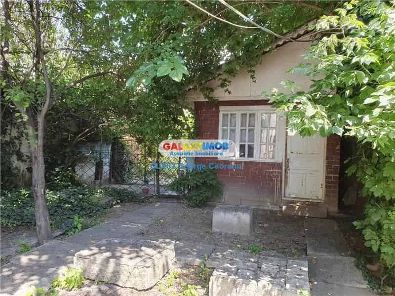 Vanzare teren 415mp constructie 130mp Piata Victoriei