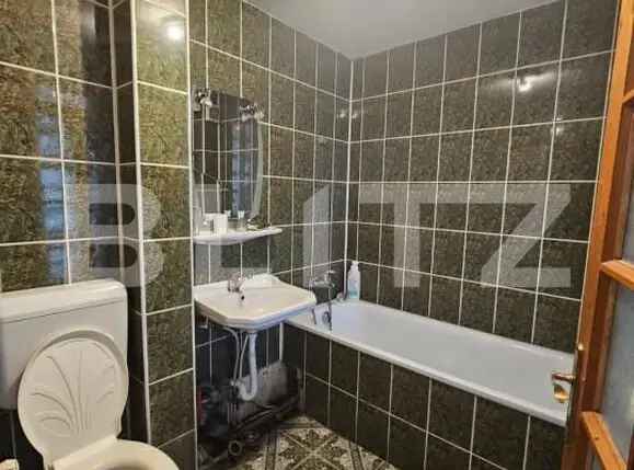 Apartament de 5 camere , 114MP, zona Alexandru cel Bun