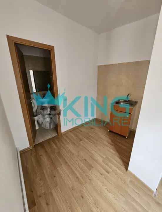 Spatiu Birouri Capitol 40mp Etaj 1 Intrarea Separata