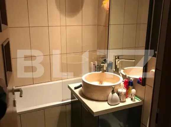 Apartament 3 camere, Mega Mall Pantelimon