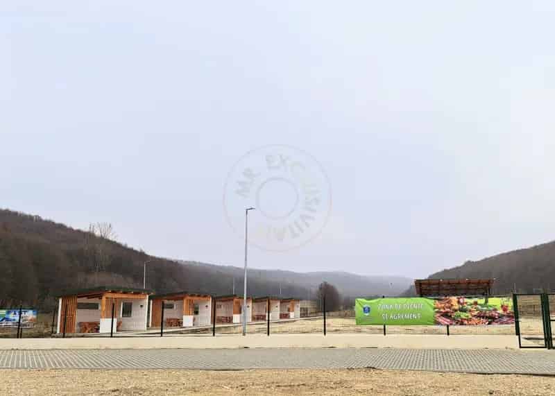 Teren Intravilan 1311mp Braileni Valea Ursului Casa Vacanta Afacere
