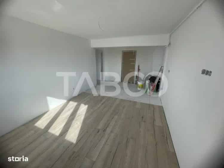 Apartament 2 camere de vanzare in Lazaret – confort si spatiu