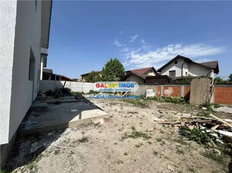 Duplex 4 camere Independentei Leroy Merlin