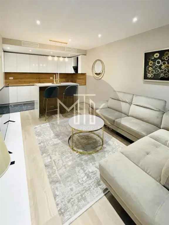 Apartament 3 camere  LUX | TRIANA PIPERA  | 1Loc Parcare