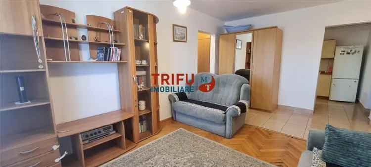 Apartament 3 camere de inchiriat zona Centru