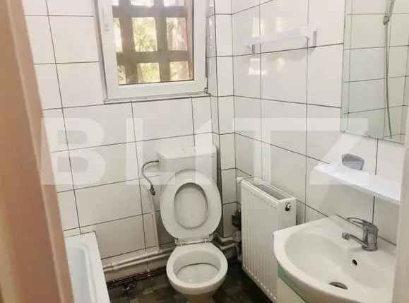 inchirere apartament 3 camere decomandat mobilat zona Ramada