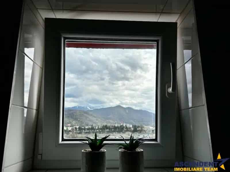 Apartament 2 5 camere Brasov Avantgarden vedere superba