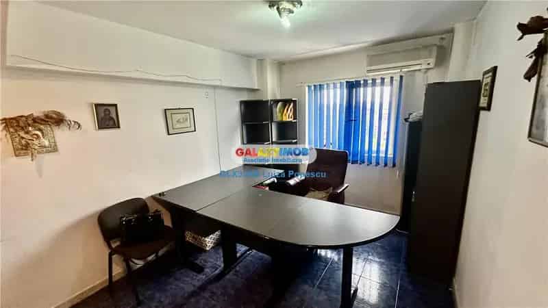 Apartament 4 camere Teiul Doamnei - 86mp