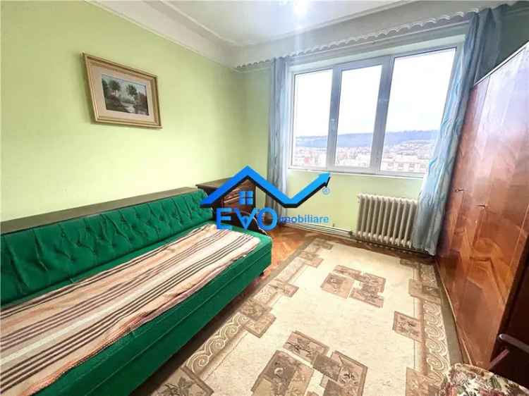 Apartament de inchiriat cu 3 camere in zona Alexandru cel Bun