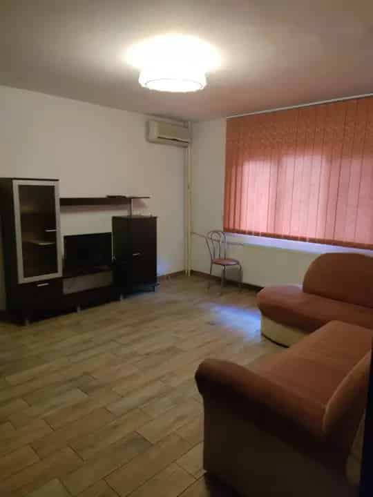 Garsoniera Rahova 40mp Mobilata Utilata Bloc Anvelopat
