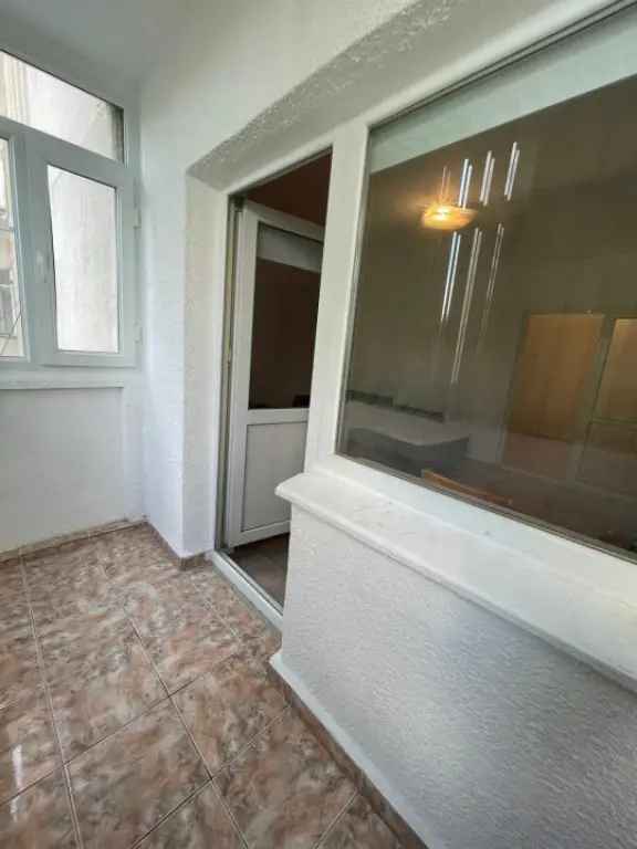 Vanzare apartament 2 camere decomandat Iasi cu centrala termica noua